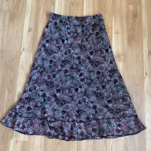 2 for $12 💜 Briggs New York Purple Maxi Skirt | Size Petite M - Picture 2 of 3